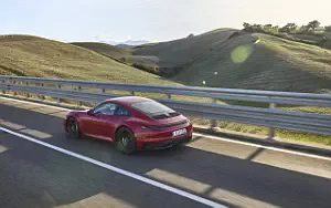   Porsche 911 Carrera GTS - 2021