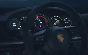   Porsche 911 Carrera GTS - 2021