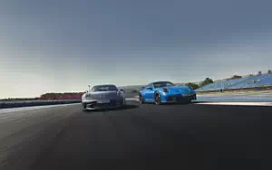  Porsche 911 GT3 Touring MT - 2021