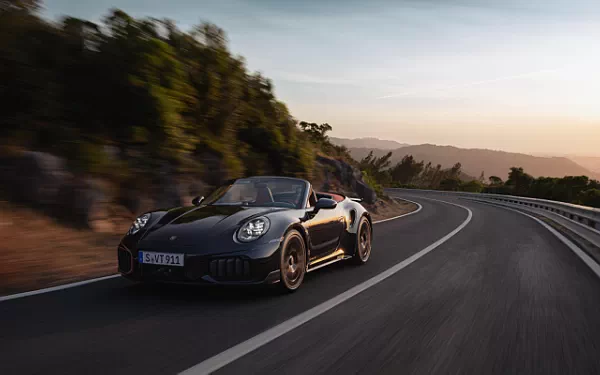 ���� ���������� Porsche 911 Turbo S Cabriolet - 2025