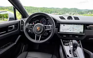   Porsche Cayenne Coupe (Carrara White Metallic) - 2019