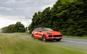   Porsche Cayenne Coupe (Lava Orange) - 2019