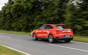   Porsche Cayenne Coupe (Lava Orange) - 2019