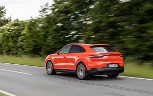   Porsche Cayenne Coupe (Lava Orange) - 2019