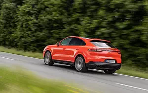   Porsche Cayenne Coupe (Lava Orange) - 2019