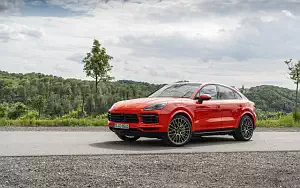   Porsche Cayenne Coupe (Lava Orange) - 2019