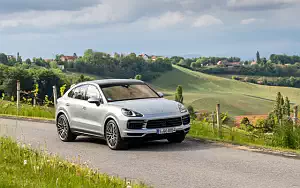   Porsche Cayenne S Coupe (Dolomite Silver Metallic) - 2019