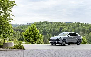   Porsche Cayenne S Coupe (Dolomite Silver Metallic) - 2019