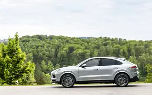   Porsche Cayenne S Coupe (Dolomite Silver Metallic) - 2019