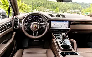   Porsche Cayenne S Coupe (Dolomite Silver Metallic) - 2019