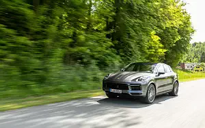   Porsche Cayenne S Coupe (Quarzite Grey Metallic) - 2019