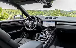   Porsche Cayenne S Coupe (Quarzite Grey Metallic) - 2019