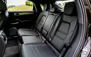   Porsche Cayenne Turbo Coupe (Mahogany Metallic) - 2019