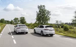   Porsche Cayenne Turbo S E-Hybrid Coupe - 2019