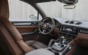   Porsche Cayenne Turbo S E-Hybrid Coupe - 2019
