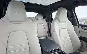   Porsche Cayenne Turbo Coupe - 2019