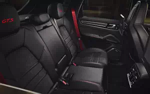   Porsche Cayenne GTS Coupe - 2020