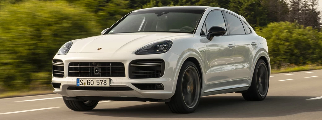   Porsche Cayenne Turbo S E-Hybrid Coupe - 2019 - Car wallpapers