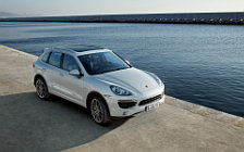   Porsche Cayenne S Hybrid - 2010