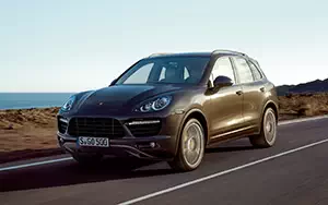   Porsche Cayenne Turbo - 2010