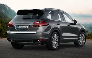   Porsche Cayenne S Diesel - 2012