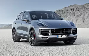   Porsche Cayenne Turbo - 2014