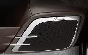   Porsche Cayenne Turbo - 2014