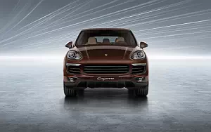   Porsche Cayenne - 2014