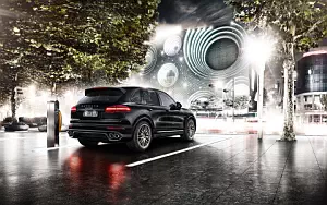   Porsche Cayenne S E-Hybrid Platinum Edition - 2016