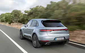   Porsche Macan (Dolomite Silver Metallic) - 2018