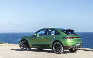   Porsche Macan (Mamba Green Metallic) - 2018