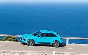   Porsche Macan (Miami Blue) - 2018
