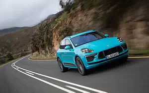   Porsche Macan Turbo (Miami Blue) - 2019