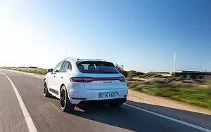   Porsche Macan GTS (Carrara White Metallic) - 2020