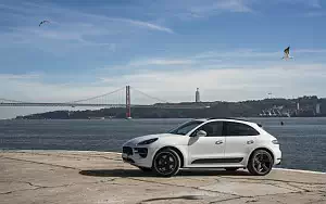   Porsche Macan GTS (Carrara White Metallic) - 2020