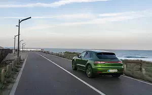   Porsche Macan GTS (Mamba Green Metallic) - 2020