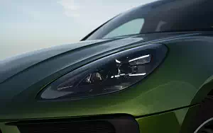  Porsche Macan GTS (Mamba Green Metallic) - 2020