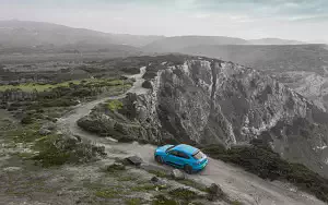   Porsche Macan GTS (Miami Blue) - 2020