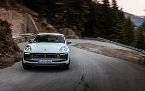  Porsche Macan T (Pure White) - 2022