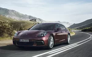   Porsche Panamera 4 Sport Turismo - 2017