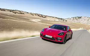   Porsche Panamera Turbo S E-Hybrid Sport Turismo (Carmine Red) - 2017