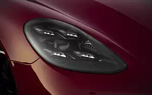   Porsche Panamera Turbo S E-Hybrid Sport Turismo (Carmine Red) - 2017