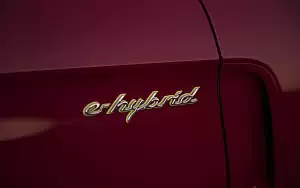   Porsche Panamera Turbo S E-Hybrid Sport Turismo (Carmine Red) - 2017