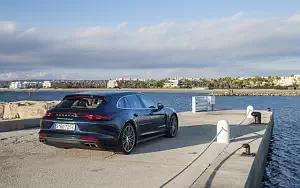   Porsche Panamera Turbo S E-Hybrid Sport Turismo (Night Blue Metallic) - 2017