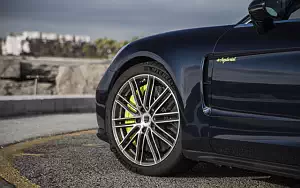   Porsche Panamera Turbo S E-Hybrid Sport Turismo (Night Blue Metallic) - 2017