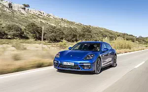   Porsche Panamera Turbo S E-Hybrid Sport Turismo (Sapphire Blue Metallic) - 2017