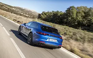   Porsche Panamera Turbo S E-Hybrid Sport Turismo (Sapphire Blue Metallic) - 2017
