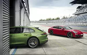   Porsche Panamera GTS Sport Turismo - 2018