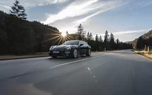   Porsche Panamera Turbo S E-Hybrid Sport Turismo (Night Blue Metallic) - 2020