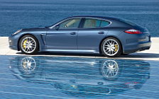   Porsche Panamera 4S - 2009